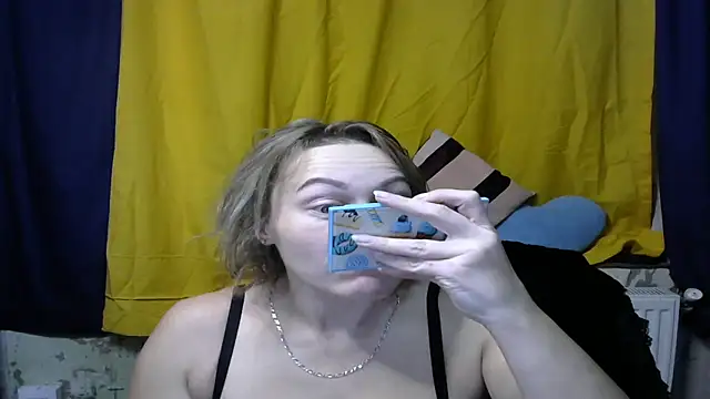 wLESLYMOSw online show from 01/10/25, 10:17