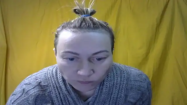 wLESLYMOSw online show from 02/20/25, 07:52