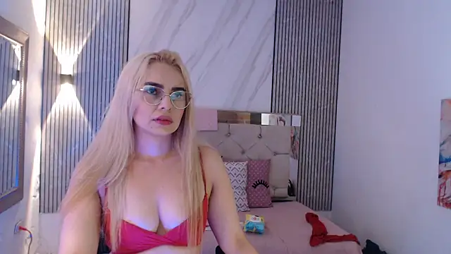 ashley  tylor online show from 03/02/26, 02:03