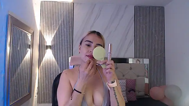 ashley  tylor online show from 05/15/26, 12:23
