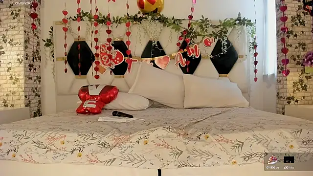 Snapshot of EmmaSanzz_ chatting on 02/21/25, 02:38 EmmaSanzz online show from 02/21/25, 02:38