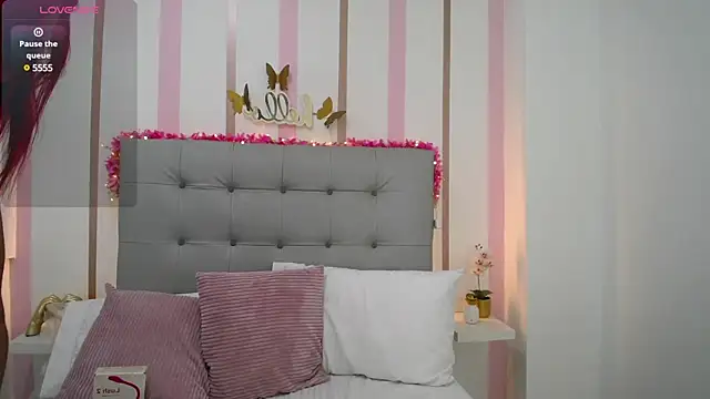 Snapshot of Mariana_Rojas chatting on 02/26/25, 08:59 Mariana Rojas online show from 02/26/25, 08:59