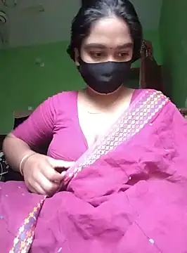 Snapshot of Kotha_-Moni chatting on 01/04/25, 02:35 Kotha -Moni online show from 01/04/25, 02:35