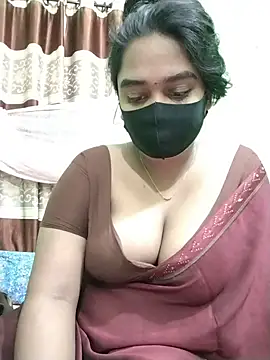 Snapshot of Kotha_-Moni chatting on 01/10/25, 12:36 Kotha -Moni online show from 01/10/25, 12:36