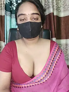 Snapshot of Kotha_-Moni chatting on 09/16/25, 12:55 Kotha -Moni online show from 09/16/25, 12:55