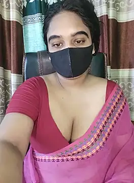 Snapshot of Kotha_-Moni chatting on 09/24/25, 01:31 Kotha -Moni online show from 09/24/25, 01:31