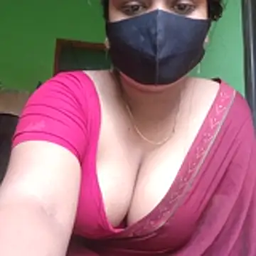 Snapshot of Kotha_-Moni chatting on 11/21/25, 01:04 Kotha -Moni online show from 11/21/25, 01:04