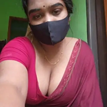 Snapshot of Kotha_-Moni chatting on 11/22/25, 01:15 Kotha -Moni online show from 11/22/25, 01:15