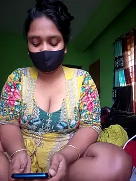 Snapshot of Kotha_-Moni chatting on 01/07/26, 04:59 Kotha -Moni online show from 01/07/26, 04:59