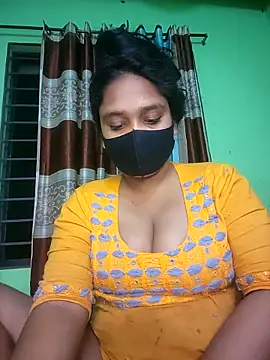 Snapshot of Kotha_-Moni chatting on 03/11/26, 04:46 Kotha -Moni online show from 03/11/26, 04:46