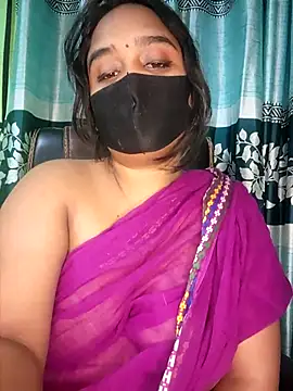 Snapshot of Kotha_-Moni chatting on 04/01/26, 04:04 Kotha -Moni online show from 04/01/26, 04:04