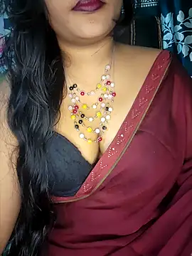 Snapshot of Kotha_-Moni chatting on 05/05/26, 02:25 Kotha -Moni online show from 05/05/26, 02:25