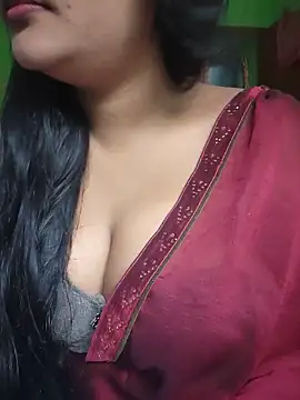 Snapshot of Kotha_-Moni chatting on 05/22/26, 01:24 Kotha -Moni online show from 05/22/26, 01:24