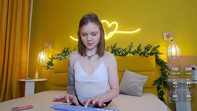 lessysweety online show from 11/28/25, 03:20