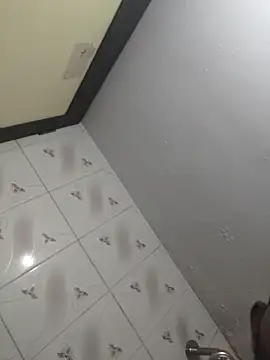 Snapshot of Desi69emd chatting on 10/19/25, 02:12 Desi69emd online show from 10/19/25, 02:12