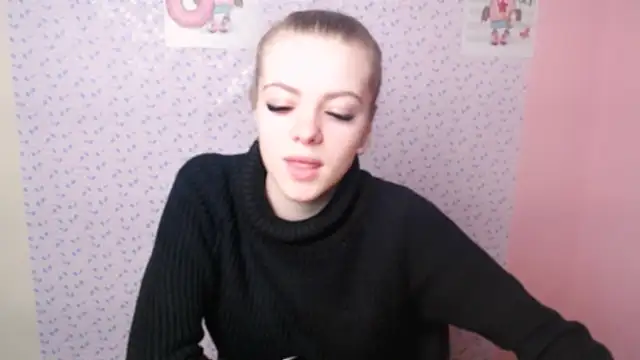 AliceFlirtt  online show from 12/05/24, 10:01