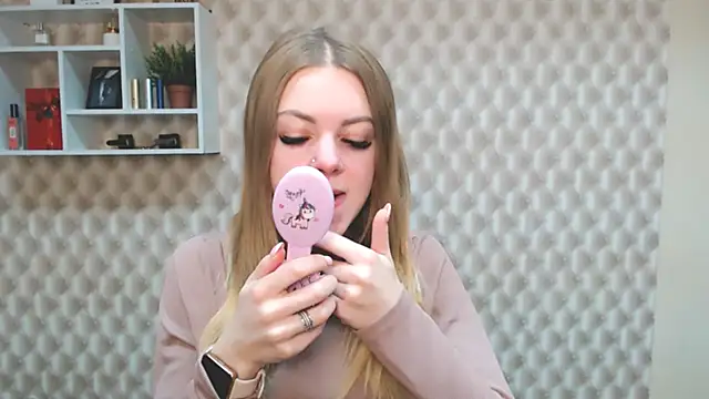 AliceFlirtt  online show from 12/11/24, 08:36