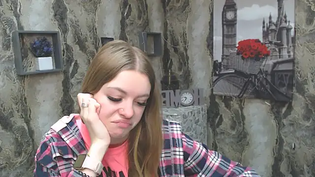 AliceFlirtt  online show from 01/07/25, 10:54