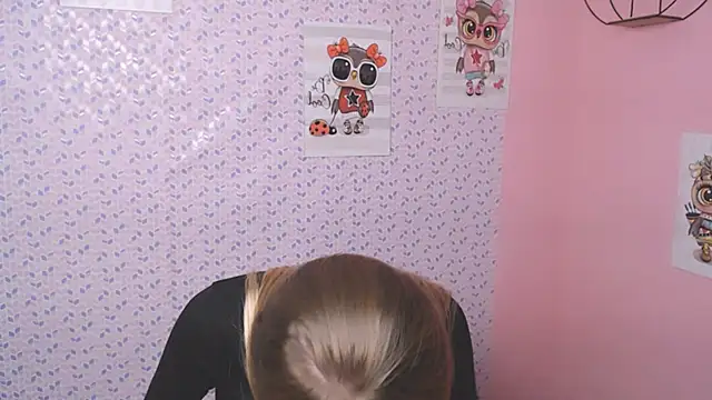 AliceFlirtt  online show from 01/22/25, 02:03