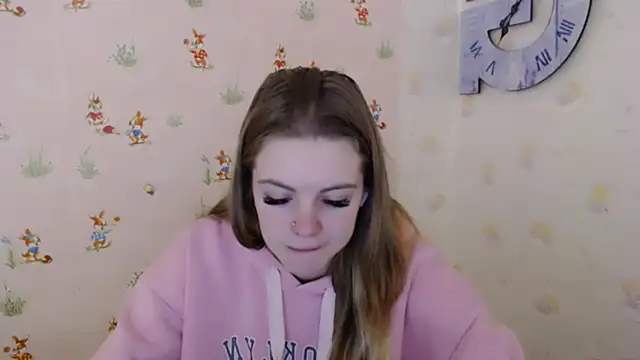 AliceFlirtt  online show from 02/14/25, 11:31