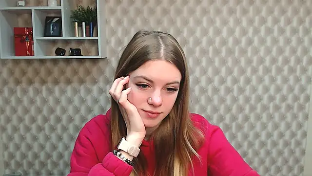 AliceFlirtt  online show from 02/19/25, 07:50