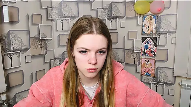 AliceFlirtt  online show from 02/22/25, 07:56