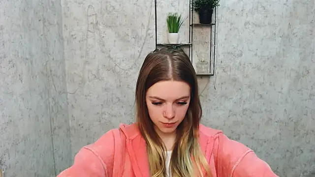 AliceFlirtt  online show from 02/24/25, 11:32