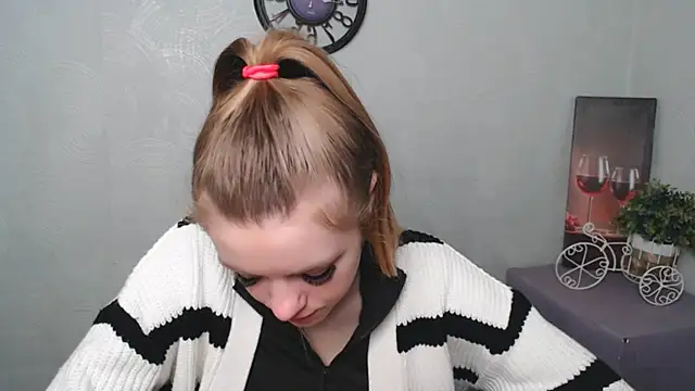 AliceFlirtt  online show from 03/06/25, 11:36