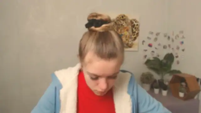 AliceFlirtt  online show from 01/19/26, 09:24