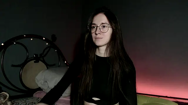 Snapshot of wow__kelly chatting on 01/20/25, 04:34 wow kelly online show from 01/20/25, 04:34