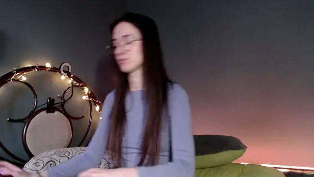 Snapshot of wow__kelly chatting on 02/10/25, 02:16 wow kelly online show from 02/10/25, 02:16