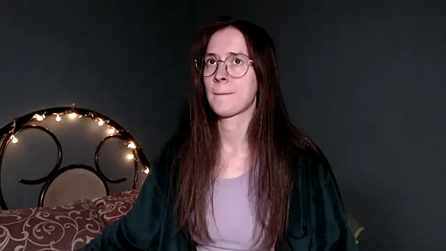 Snapshot of wow__kelly chatting on 10/06/25, 02:47 wow kelly online show from 10/06/25, 02:47