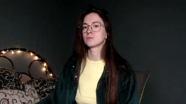 Snapshot of wow__kelly chatting on 10/24/25, 02:57 wow kelly online show from 10/24/25, 02:57