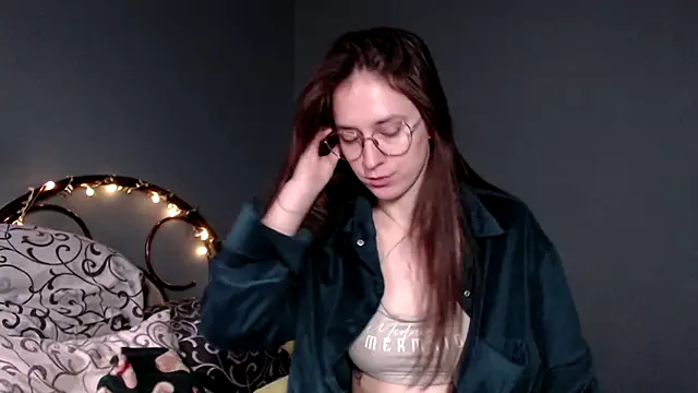 Snapshot of wow__kelly chatting on 10/26/25, 01:06 wow kelly online show from 10/26/25, 01:06