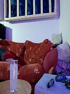 Snapshot of irishtommy1986 chatting on 10/25/25, 10:48 irishtommy1986 online show from 10/25/25, 10:48