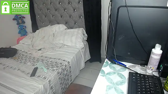 Snapshot of susana2523 chatting on 07/05/26, 02:40 susana2523 online show from 07/05/26, 02:40
