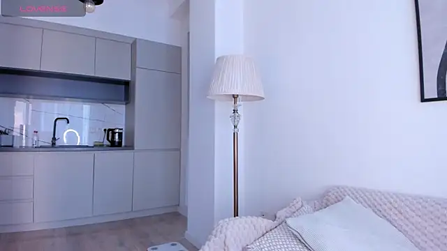 Snapshot of candy_tyan chatting on 12/12/24, 07:19 candy tyan online show from 12/12/24, 07:19