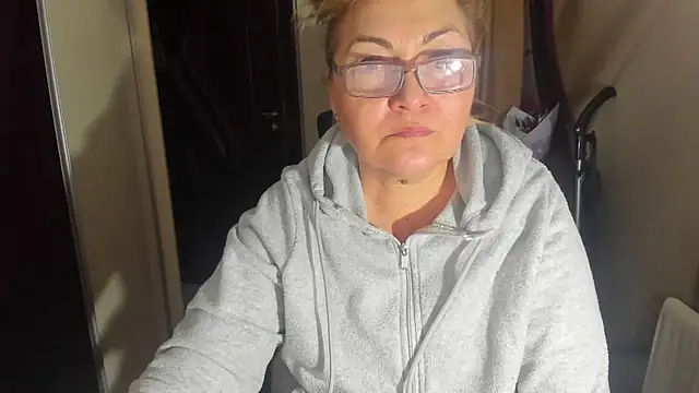 Snapshot of IryshAlice chatting on 02/04/25, 07:22 IryshAlice online show from 02/04/25, 07:22