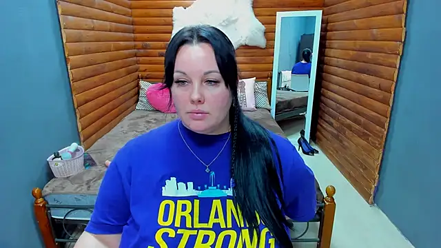 BubbleEmma online show from 01/18/25, 01:41