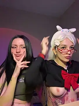 Snapshot of Dooubletroublee chatting on 03/01/25, 02:26 Dooubletroublee online show from 03/01/25, 02:26