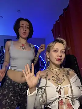 Dooubletroublee online show from 02/28/26, 02:12