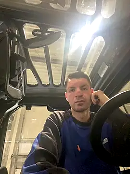 Ricoleckt online show from 09/19/25, 03:13