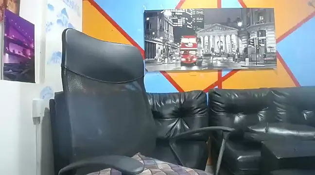 Heidy Sumers online show from 12/17/24, 08:32