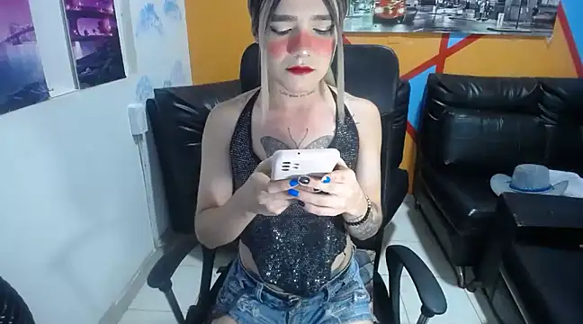 Heidy Sumers online show from 02/22/25, 05:35