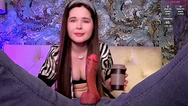 Snapshot of KateBleare chatting on 02/22/26, 02:15 KateBleare online show from 02/22/26, 02:15