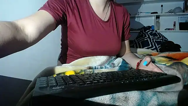 Luna girlhot  online show from 06/01/26, 07:48