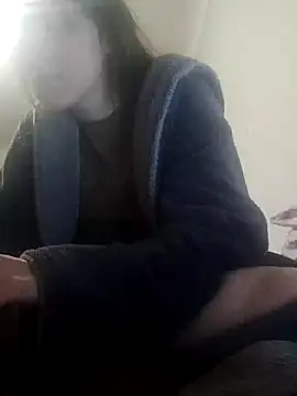 emeli moon online show from 12/21/24, 03:14