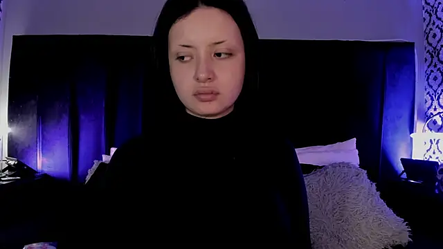 Adeelinee online show from 05/29/26, 08:18