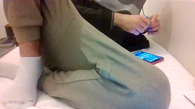 VersGuy24 online show from 02/24/26, 06:50