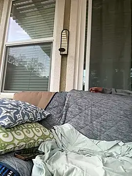 Snapshot of lovelymyah chatting on 02/28/25, 01:47 lovelymyah online show from 02/28/25, 01:47